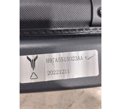 Шторка багажника