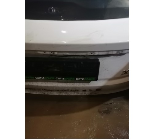 Дверь багажника со стеклом