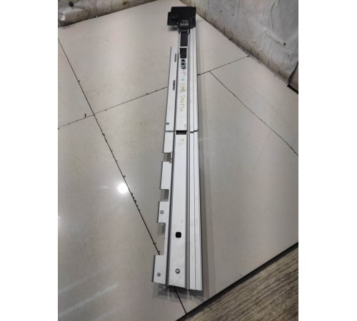 Крепежная направляющая(правая)