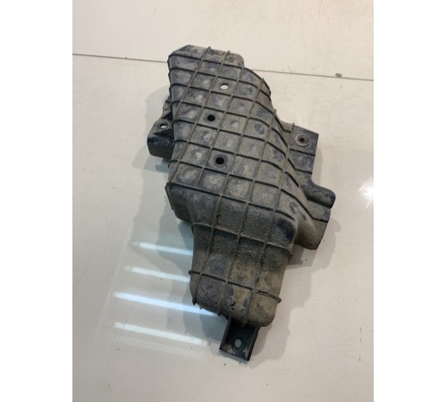 Крышка трубок системы охлаждения