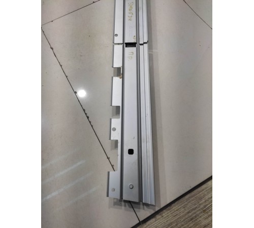 Крепежная направляющая(правая)