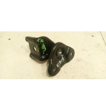 Кронштейн сиденья заднего левый