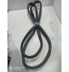 Уплотнитель двери(задний левый)