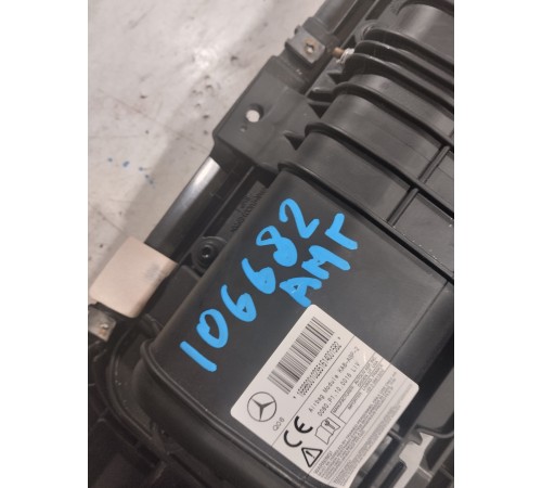 Подушка безопасности коленная