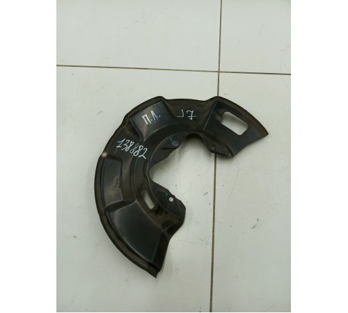 Пыльник кожух тормозного диска передний левый