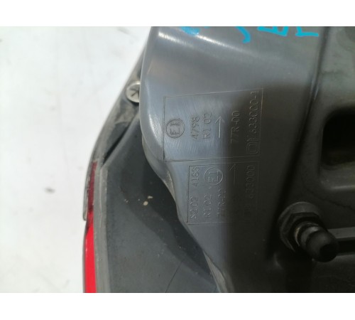 Фонарь задний правый наружний