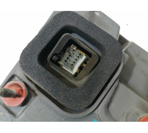 Фонарь задний правый наружний