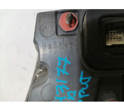 Фонарь задний правый наружний