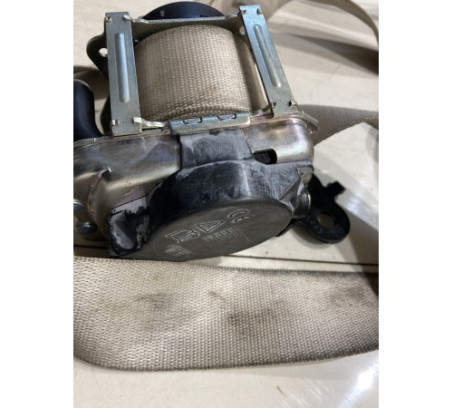 Ремень безопасности (передний, левый)