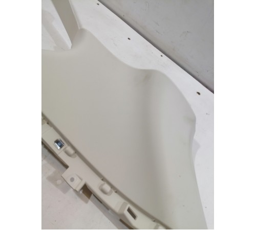 Обшивка багажника правая верхняя