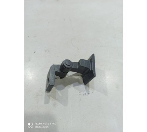 Петля двери передняя правая нижняя