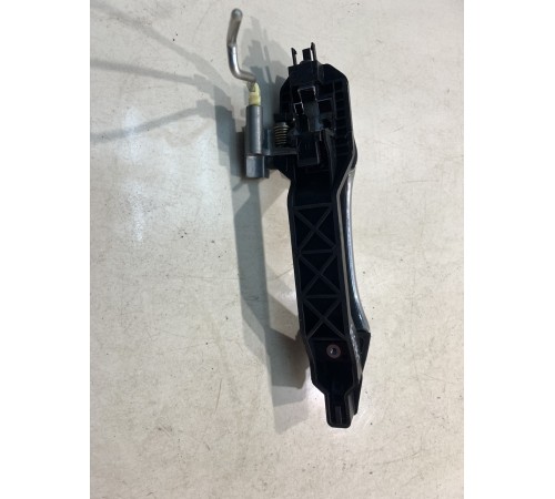 Ручка двери (задняя, правая, внешняя)