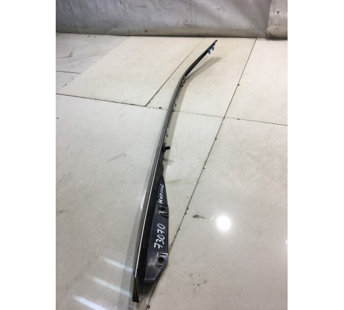 накладка крыла декоративная (задняя правая)