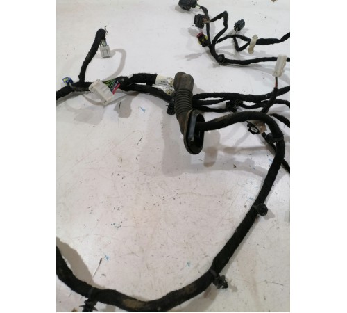 Электропроводка двери задняя левая