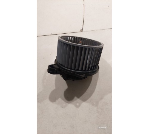 Моторчик отопителя (печки)