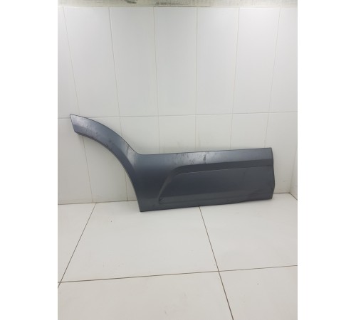 Молдинг двери задний правый