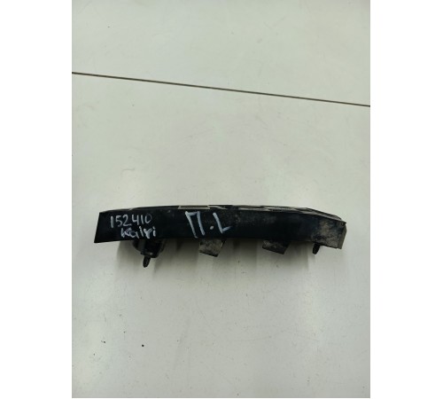 Кронштейн переднего бампера левый