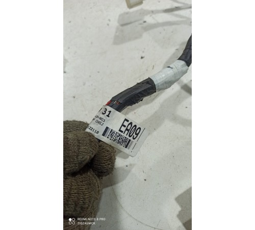 Электропроводка двери (передняя левая)