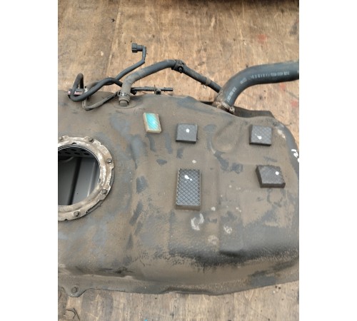 Бак топливный