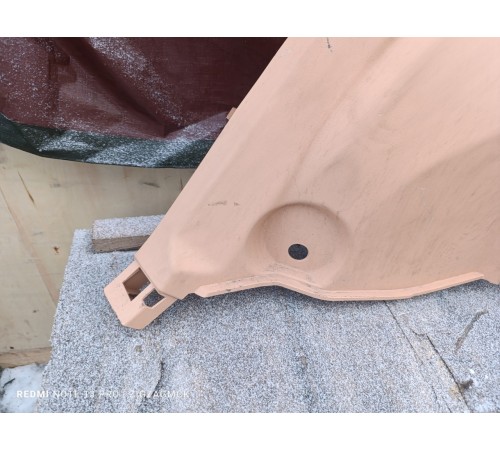 Обшивка багажника правая