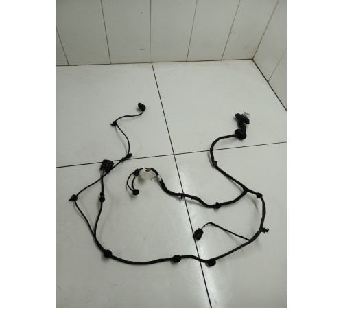 Электропроводка двери задняя левая