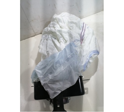 Подушка безопасности пассажира