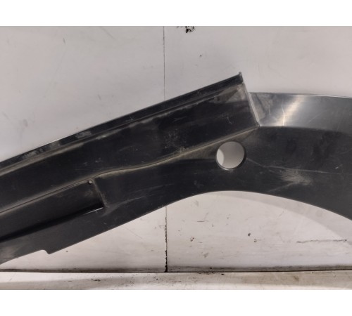 Накладка передней панели левая