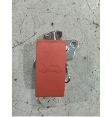 Ручка открывания капота