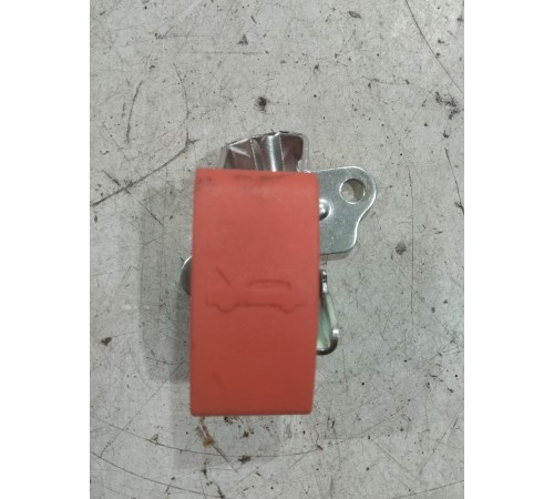 Ручка открывания капота