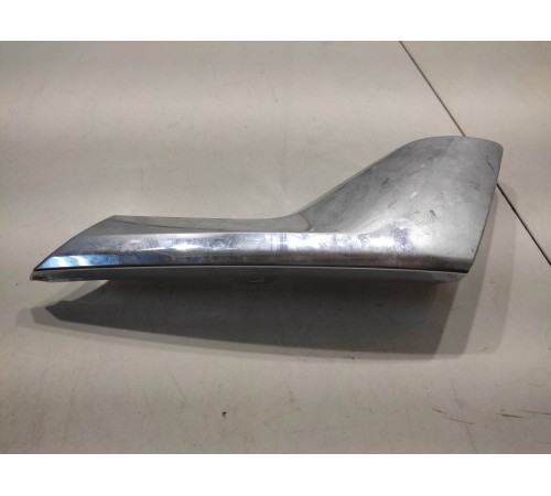 Молдинг переднего бампера (правый)