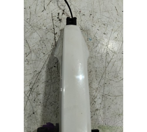 Ручка двери передняя правая внешняя