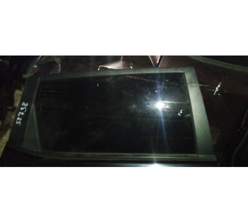 Стекло двери заднее правое