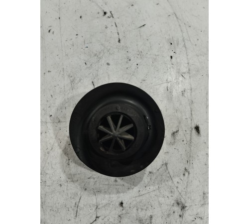 Опора пружины задняя