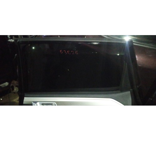 Стекло двери заднее правое