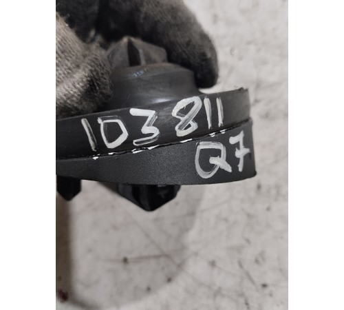 Опора пружины задняя