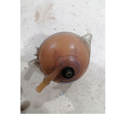 Бачок расширительный