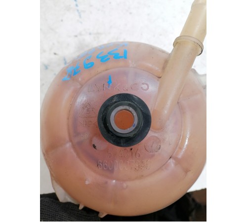 Бачок расширительный