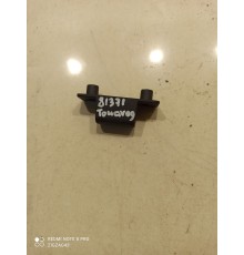 Крепление пола багажника