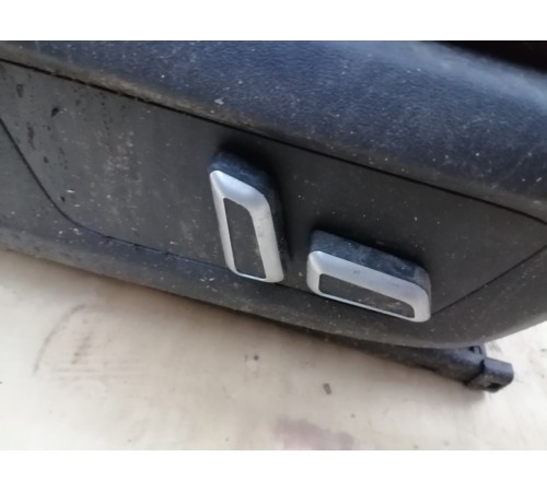 Сиденье переднее правое