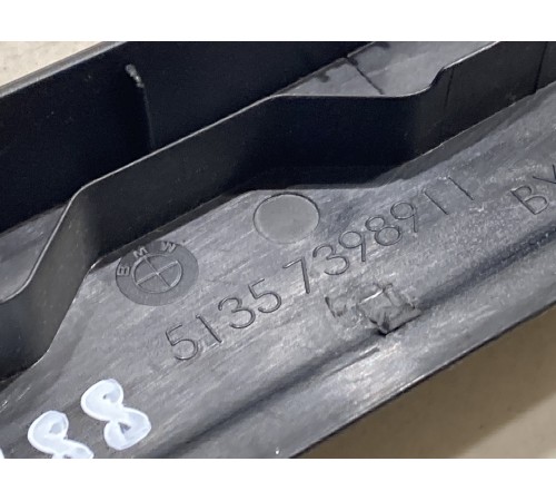 Накладка двери (задняя левая)