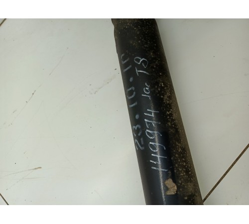 Карданный вал в сборе