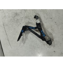 Петля крышки багажника правая