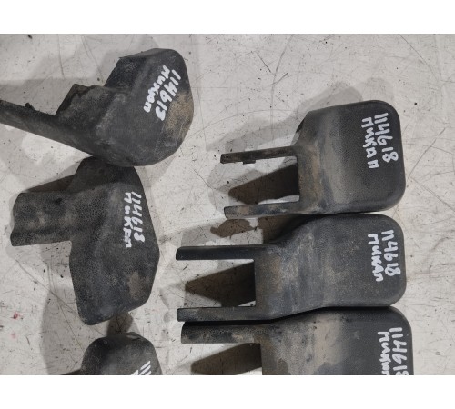 Накладка крепления сиденья