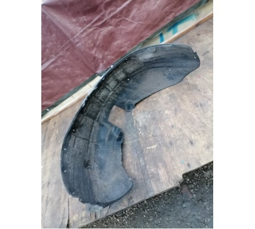 Локер подкрылок задний правый