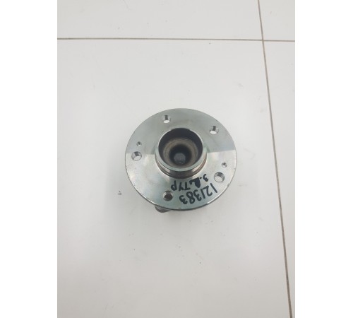 Ступица задняя левая