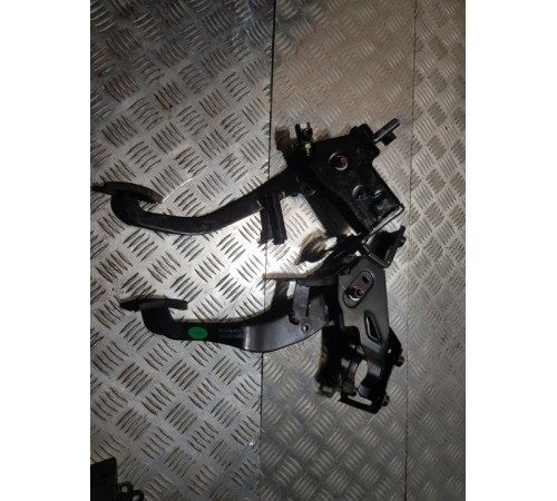 Блок педалей