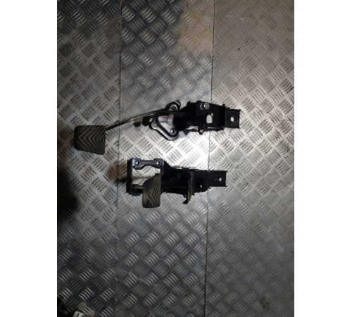 Блок педалей