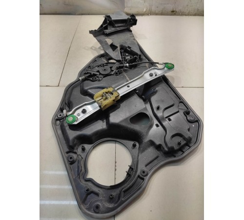 Стеклоподъёмник (задний, правый)