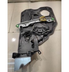 Стеклоподъёмник (задний, правый)