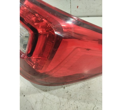 Фонарь (задний правый)